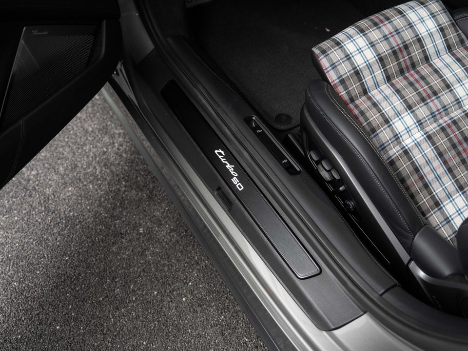 Porsche 911 Turbo 3,8 Coupé 50 Jahre PDK 2d