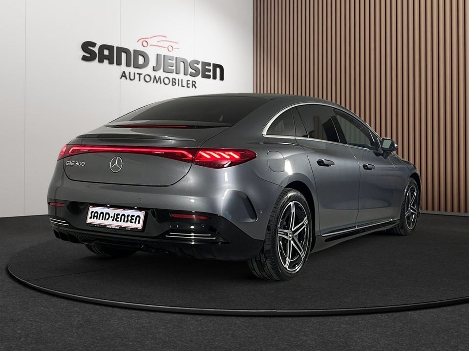 Mercedes EQE300 AMG Line 4d