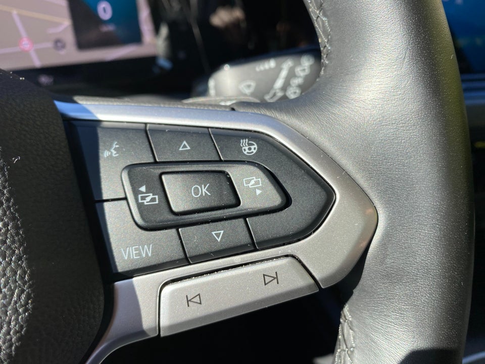 VW Golf VIII 1,5 eTSi 150 Style DSG 5d