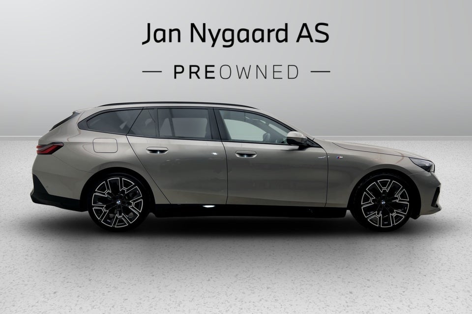 BMW i5 eDrive40 Touring M-Sport 5d