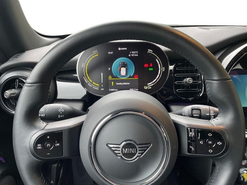 MINI Cooper SE Classic Trim 3d