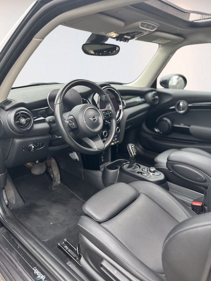 MINI Cooper SE Camden Edition 3d