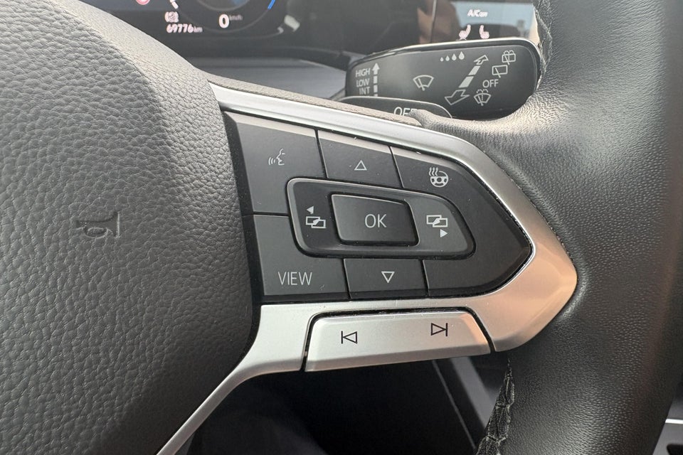VW Golf VIII 1,4 eHybrid DSG 5d