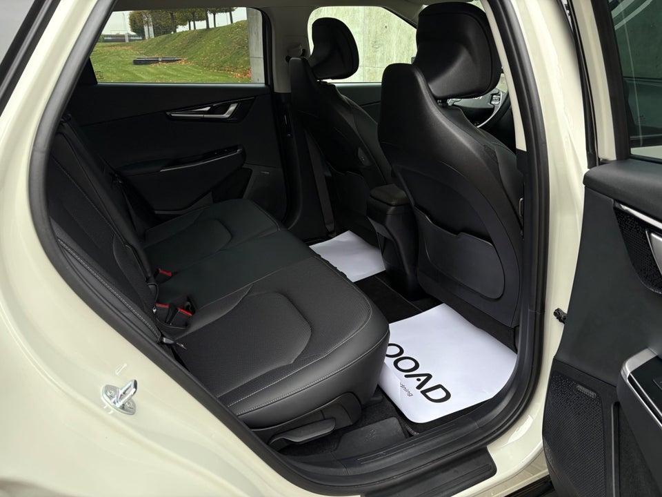 Kia EV6 77 Long Range Upgrade 5d