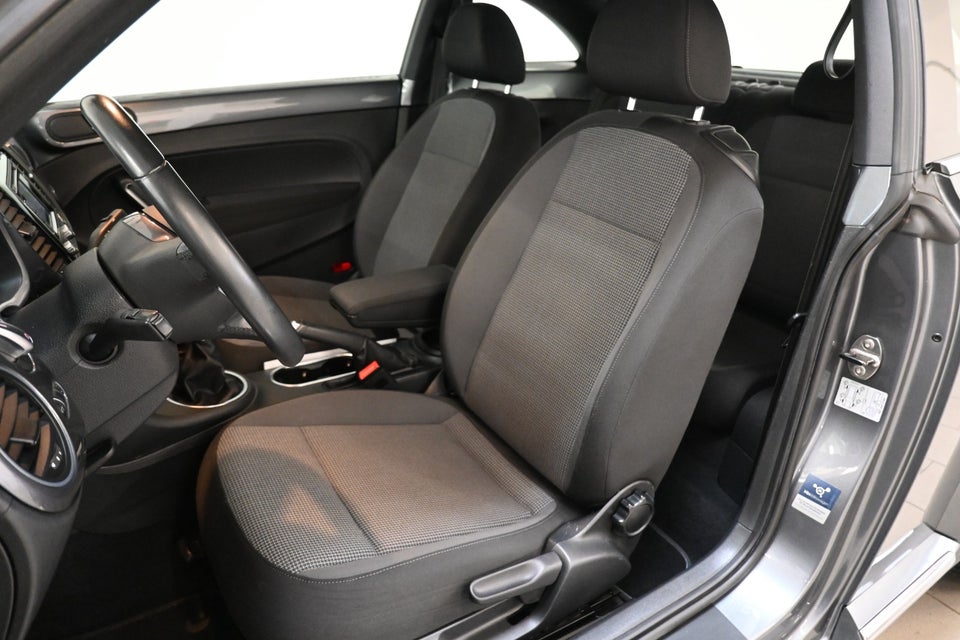 VW The Beetle 1,2 TSi 105 Design 2d