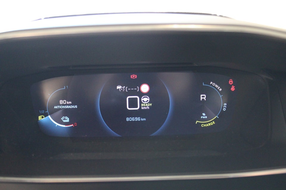 Peugeot e-2008 50 GT Pack 5d