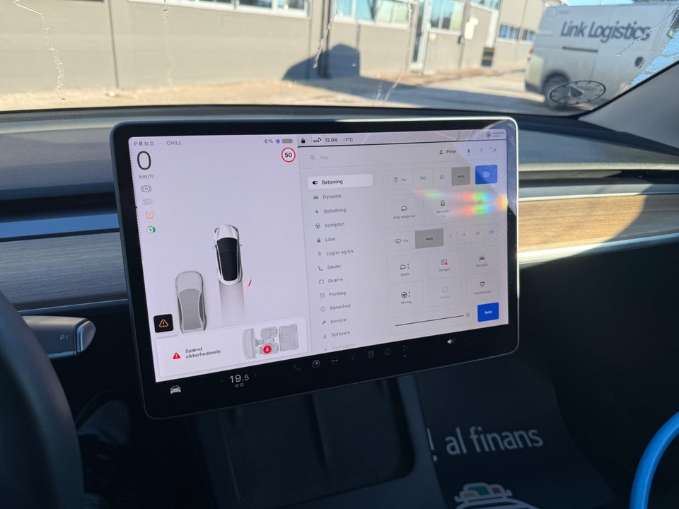 Tesla Model 3 Standard Range+ RWD 4d