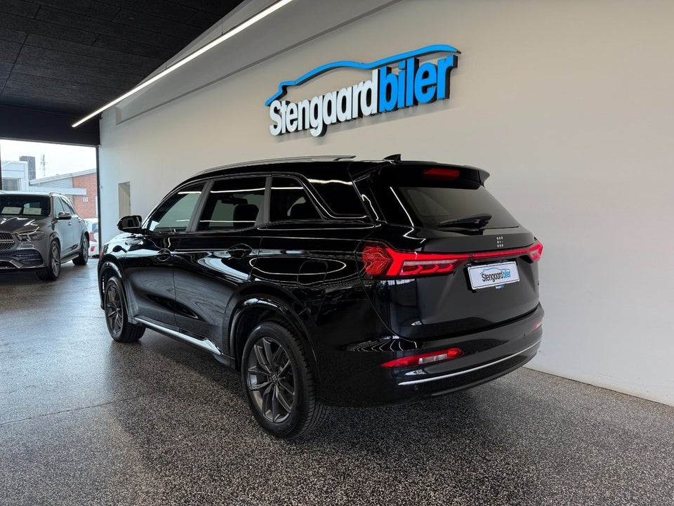 Navor E5 1,5 PHEV Rock 5d