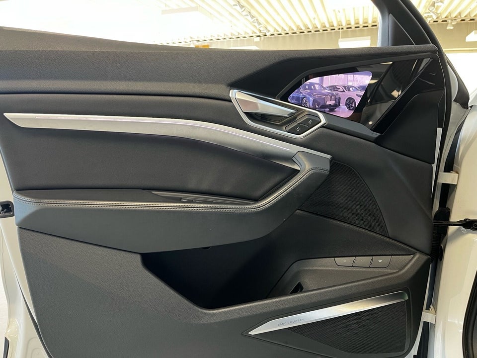 Audi e-tron 55 Advanced Sportback quattro 5d