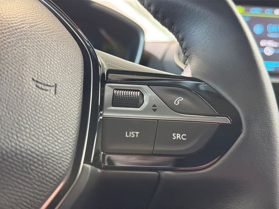 Peugeot e-208 50 Active Pack 5d