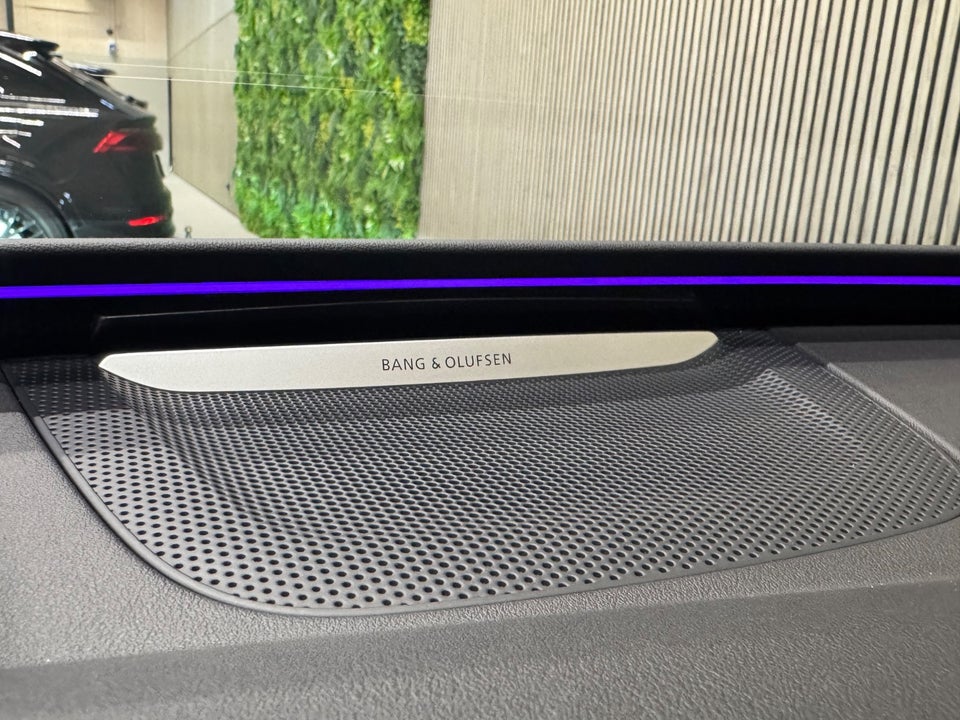 Audi A6 e-tron Ultra Avant quattro 5d