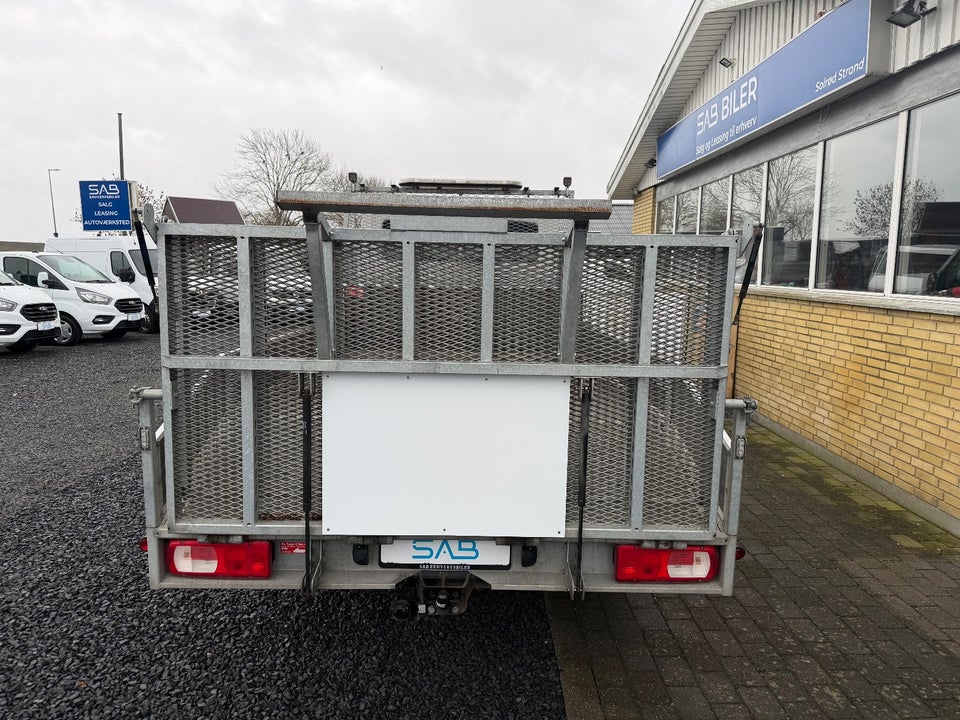VW Crafter 35 2,0 TDi 177 Ladvogn L4