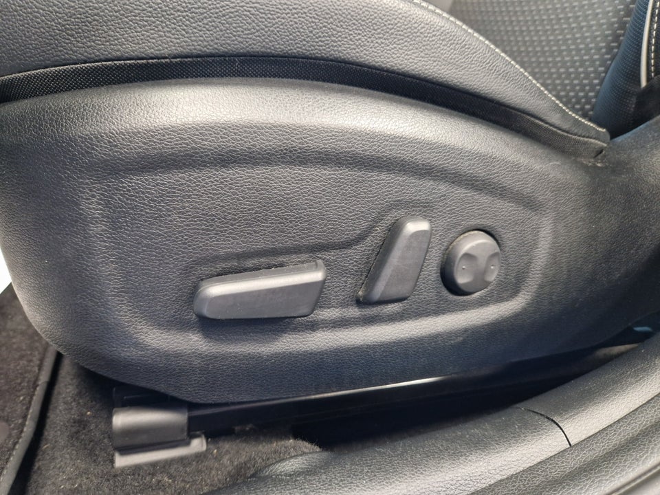 Kia Ceed 1,6 PHEV Upgrade Intro SW DCT 5d