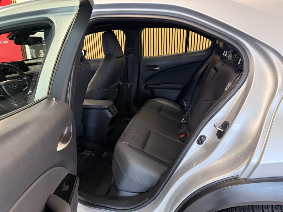 Lexus UX300e Premium 5d