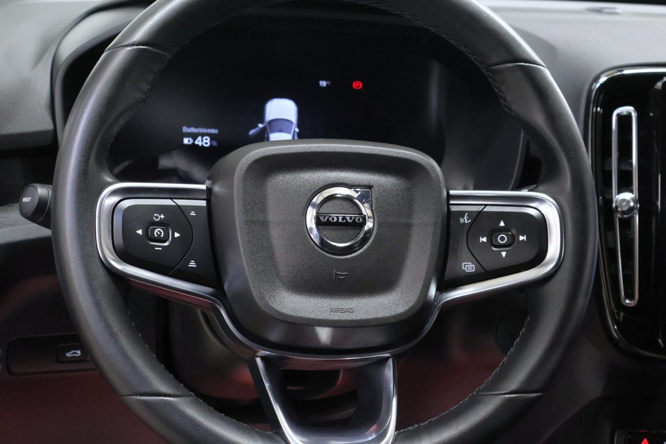 Volvo XC40 P6 ReCharge Core 5d