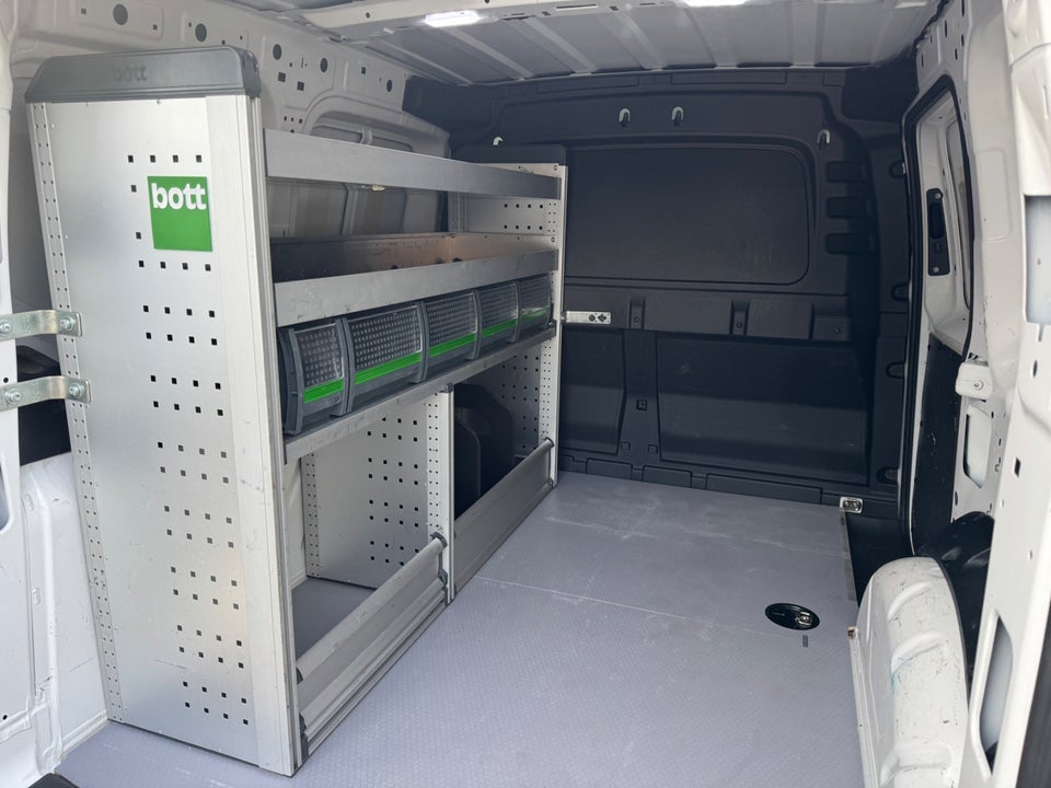 VW Caddy 2,0 TDi 102 Cargo