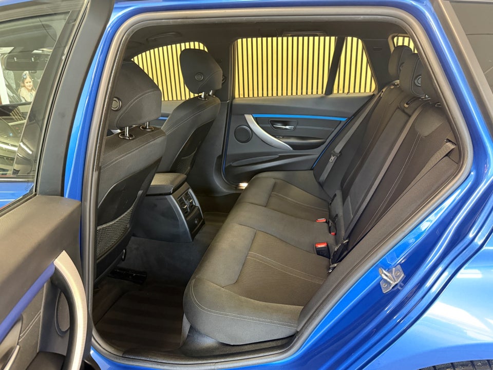 BMW 320d 2,0 Touring M-Sport aut. 5d