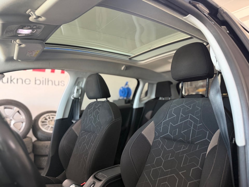 Peugeot 2008 1,6 e-HDi 92 Active Sky ESG 5d