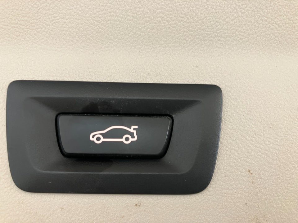 BMW iX3 Charged 5d