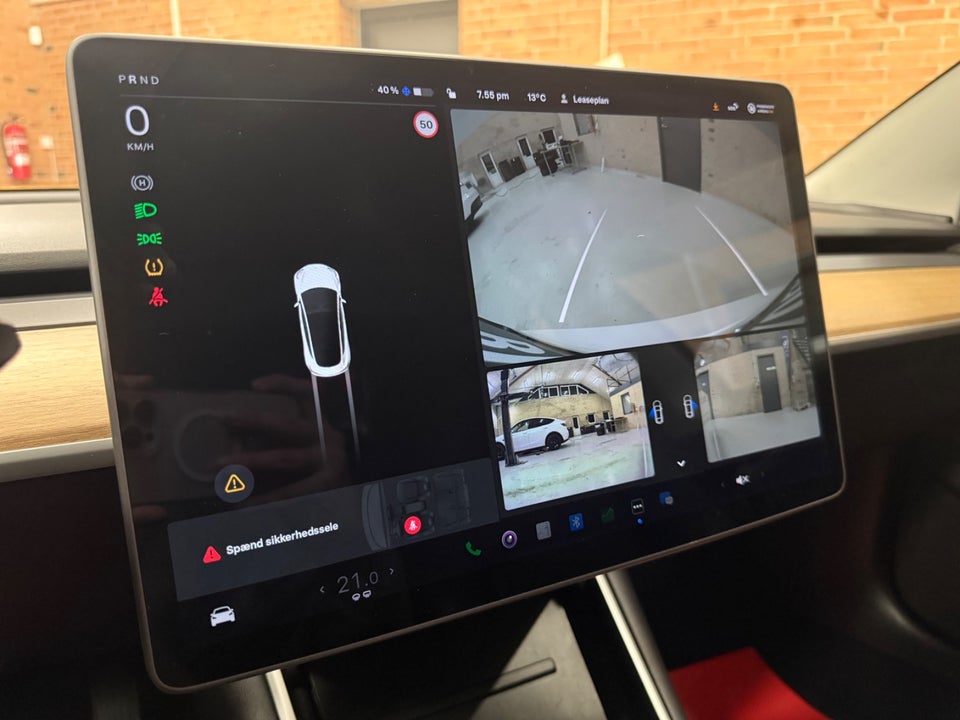 Tesla Model 3 Long Range AWD 4d