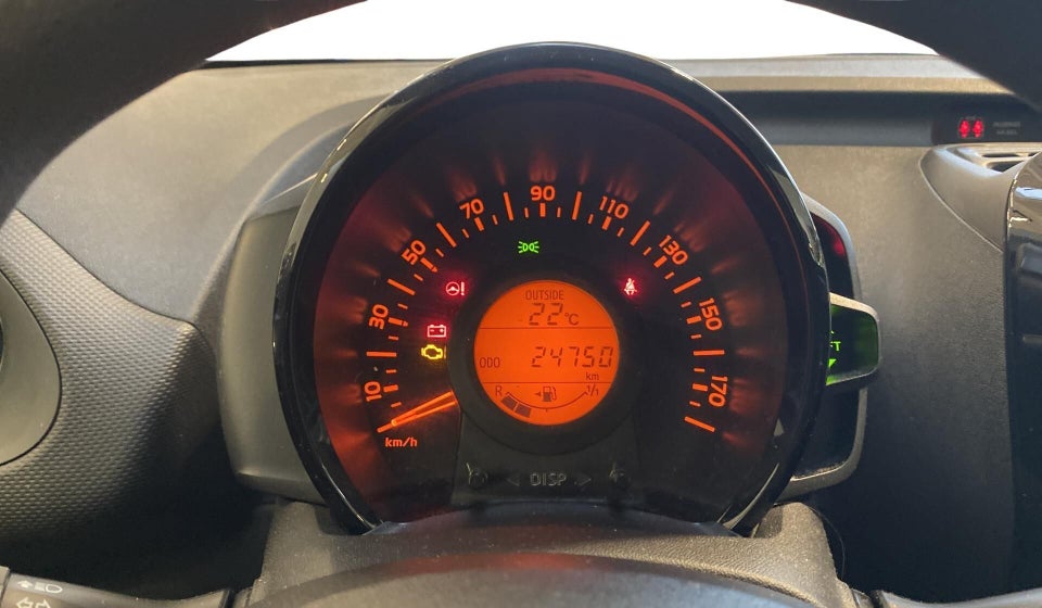 Citroën C1 1,0 VTi Shine 5d