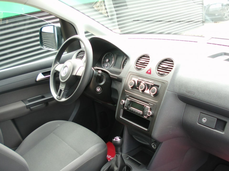 VW Caddy 1,2 TSi 85 Trendline 5d