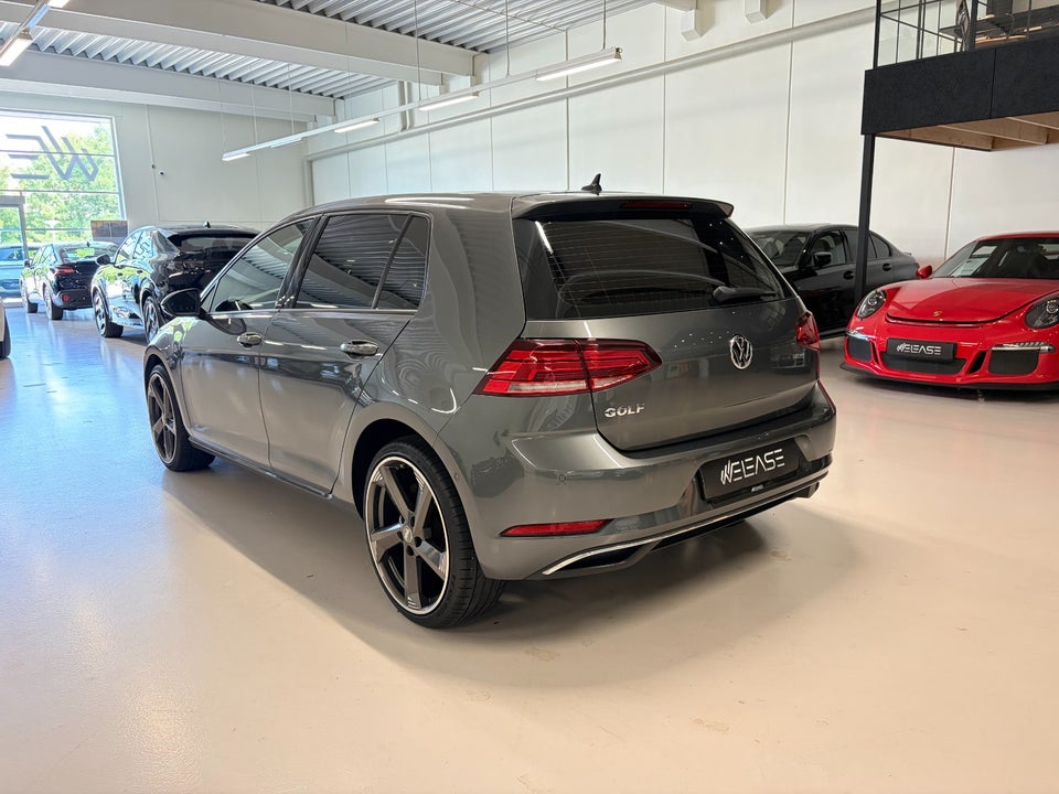 VW Golf VII 1,6 TDi 115 IQ.Drive DSG 5d
