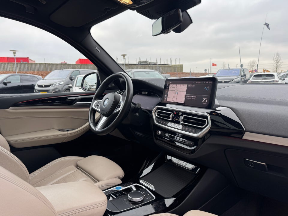 BMW iX3 Charged Plus M-Sport 5d