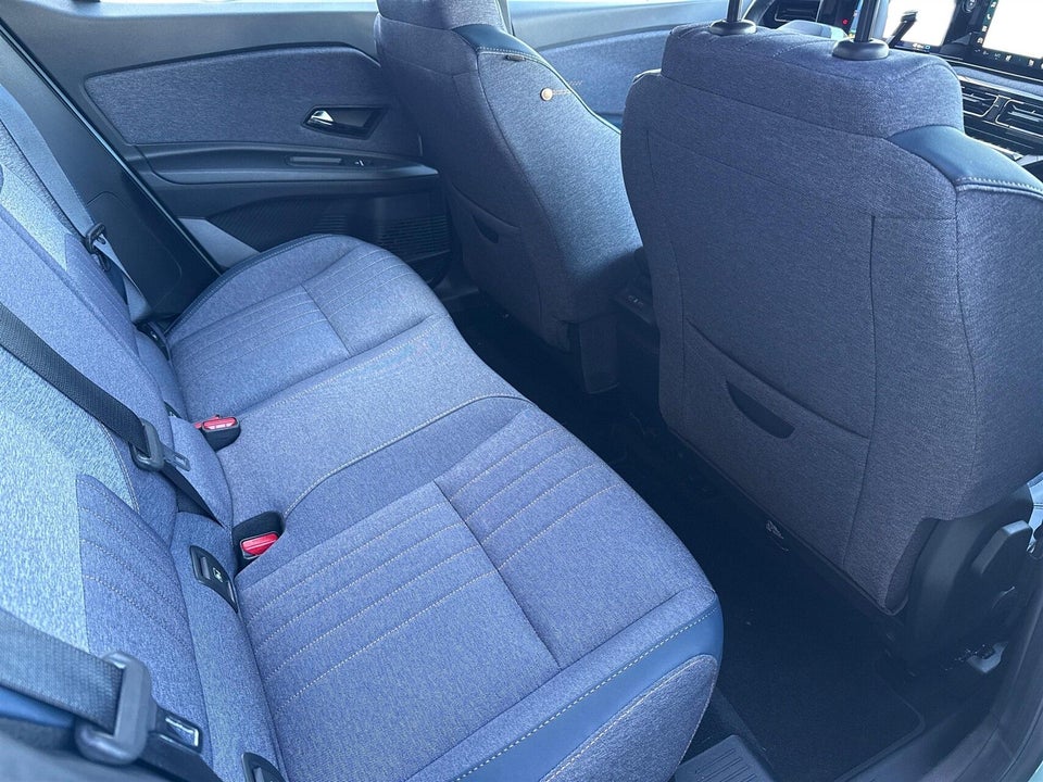 Renault 4 E-Tech 52 Techno 5d