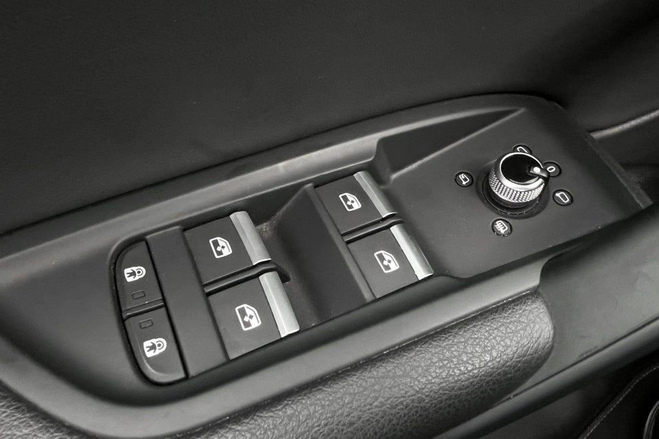 Audi Q5 50 TFSi e S-line quattro S-tr. 5d