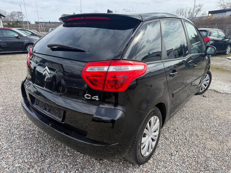 Citroën C4 Picasso 1,6 HDi 110 VTR E6G 5d