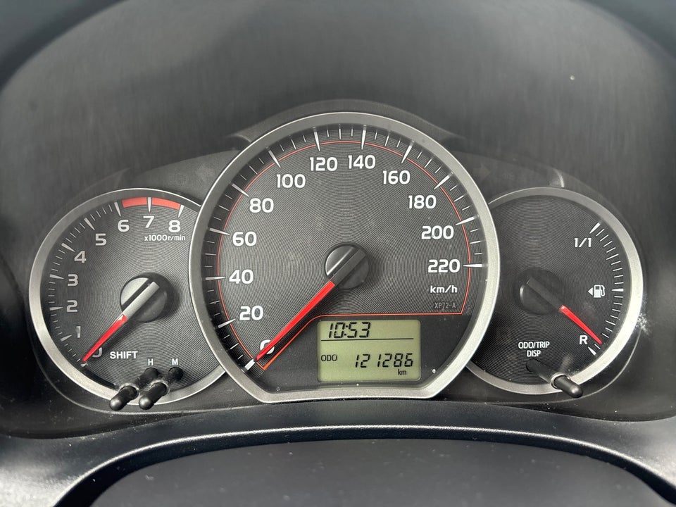 Toyota Yaris 1,3 VVT-i T1 5d
