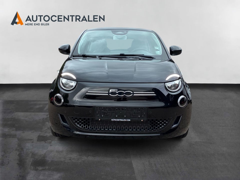 Fiat 500e 42 Icon 3d