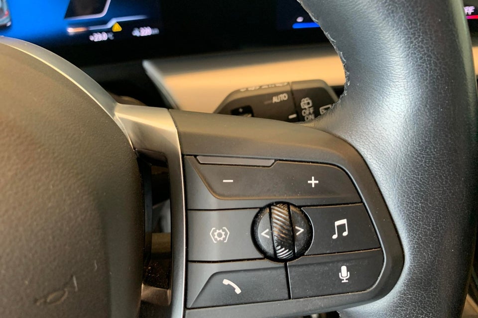 BMW iX1 eDrive20 5d
