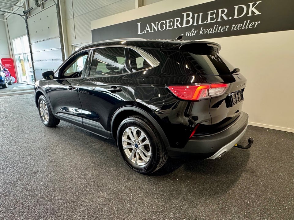 Ford Kuga 2,5 PHEV Titanium CVT 5d