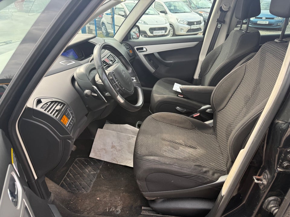 Citroën C4 Picasso 1,6 HDi 110 VTR E6G 5d