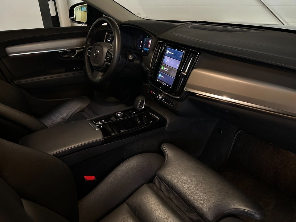 Volvo V90 2,0 T6 ReCharge Plus Dark aut. AWD 5d