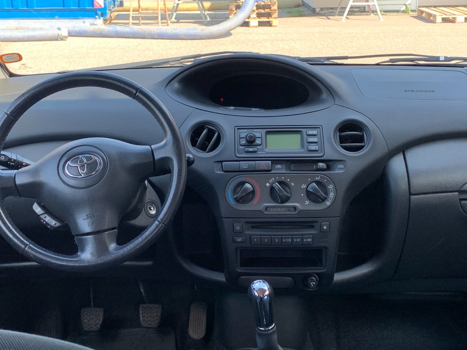 Toyota Yaris 1,0 Soul 3d