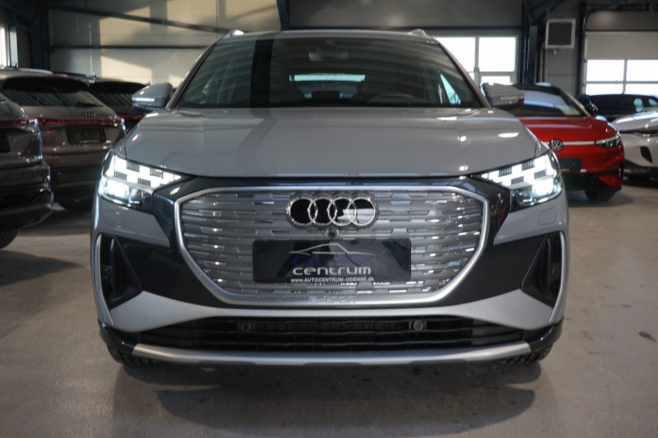 Audi Q4 e-tron 45 S-line 5d