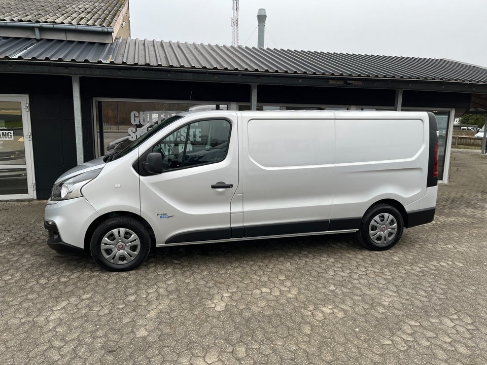 Renault Trafic T29 2,0 dCi 145 L2H1