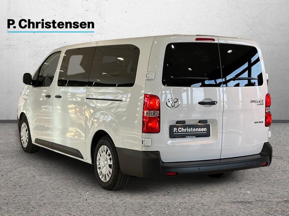 Toyota ProAce Verso 75 Long Shuttle 5d