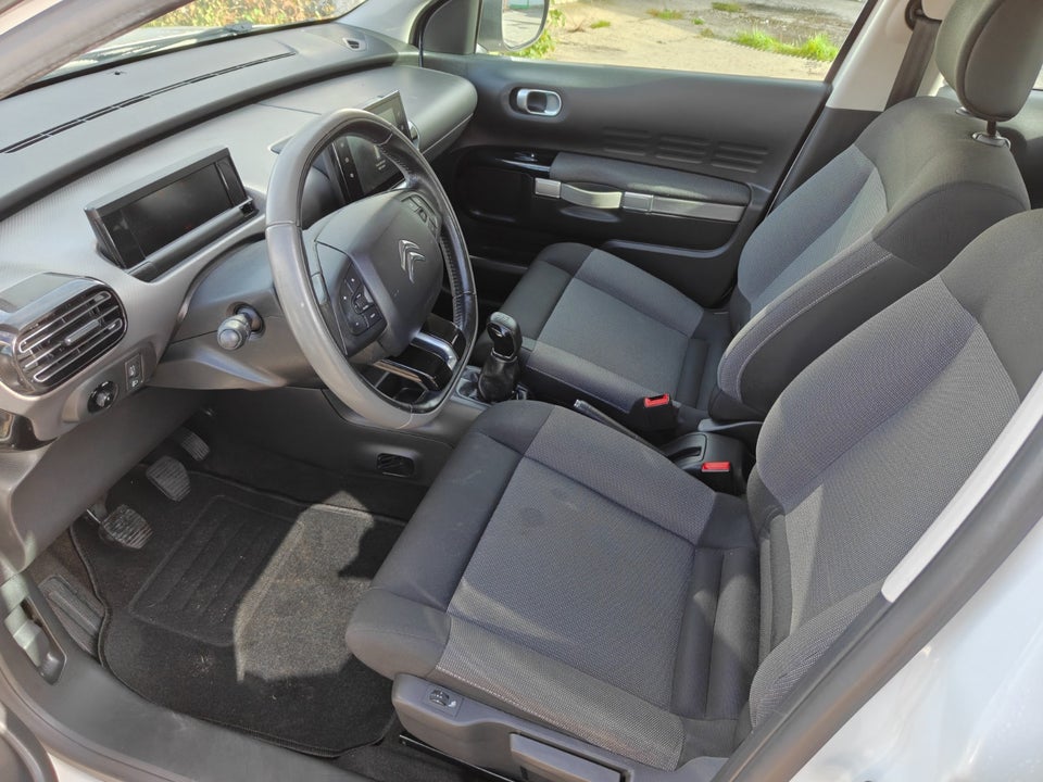 Citroën C4 Cactus 1,6 BlueHDi 100 Feel 5d