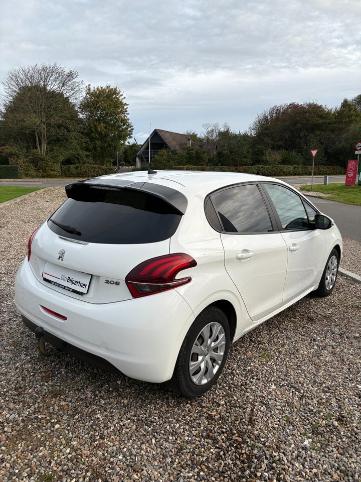 Peugeot 208 1,5 BlueHDi 100 Envy+ 5d
