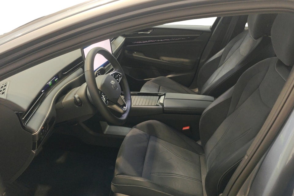VW ID.7 86 Style S+ Tourer 5d