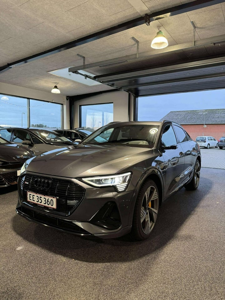 Audi e-tron 55 S-line Sportback quattro 5d