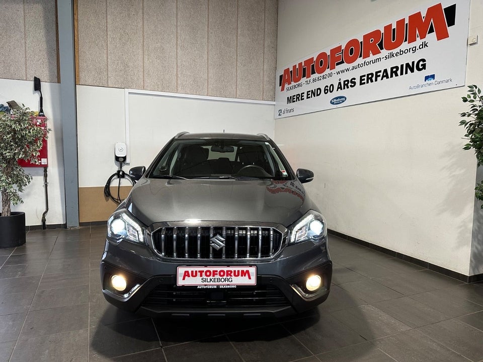 Suzuki S-Cross 1,0 Boosterjet Exclusive 5d