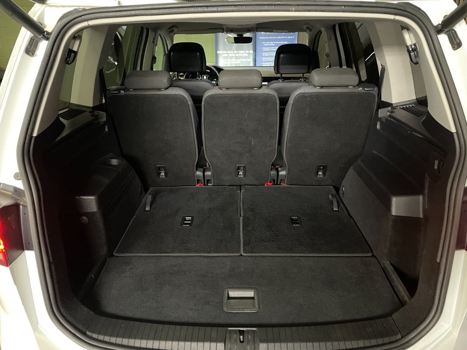 VW Touran 1,8 TSi 180 Highline DSG 7prs 5d