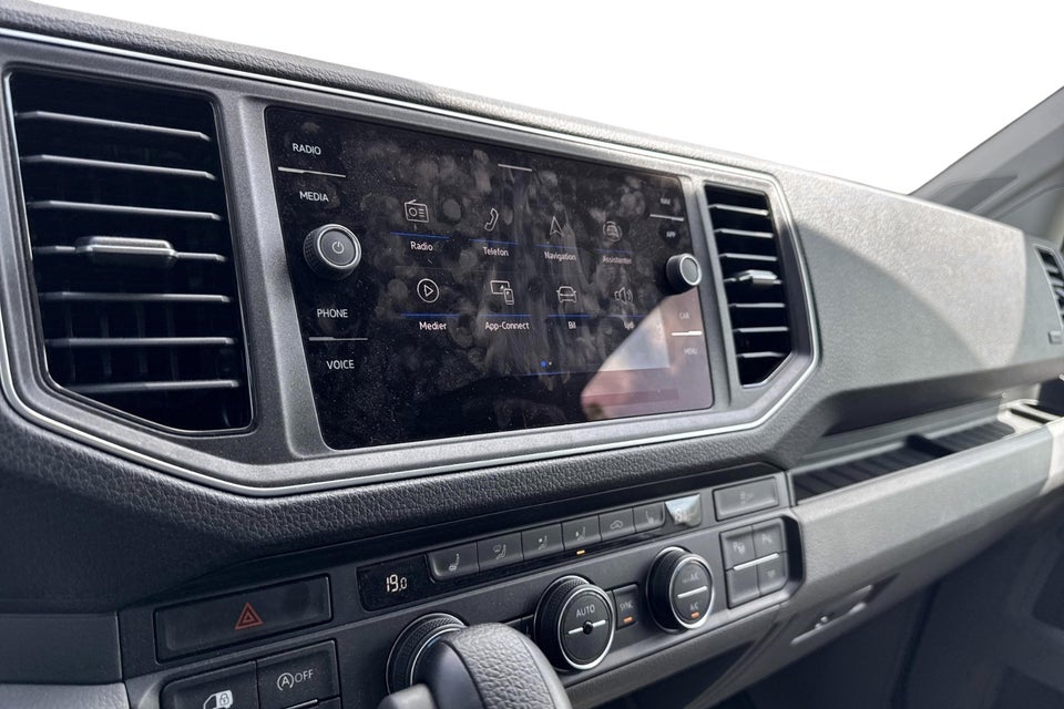 VW Crafter 35 2,0 TDi 177 Kassevogn L5H3 aut.