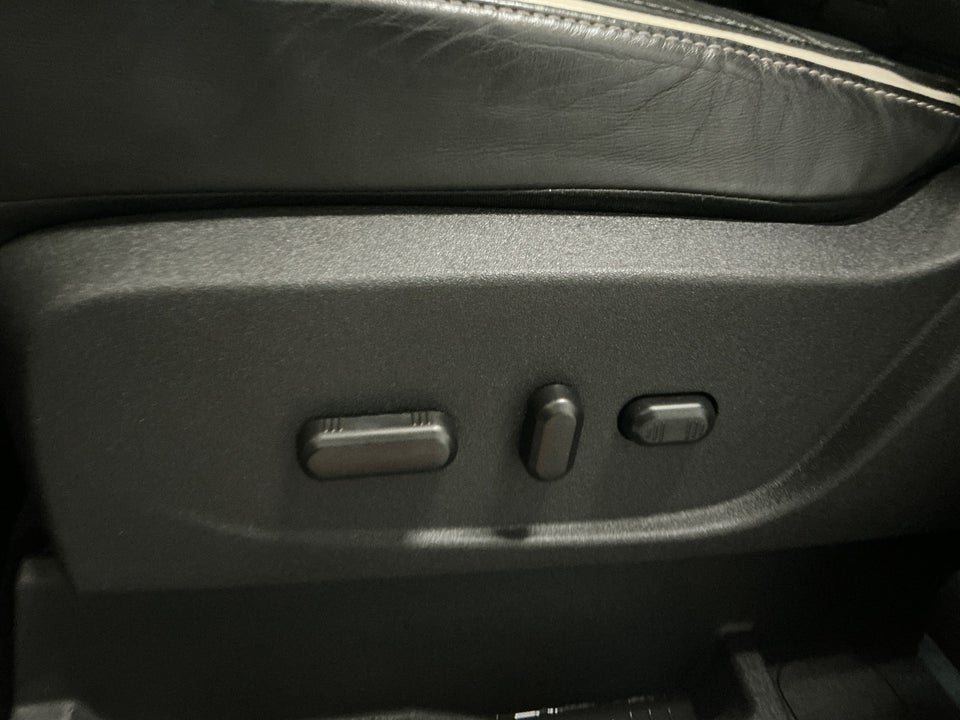 Ford Kuga 1,5 SCTi 182 Vignale aut. AWD 5d