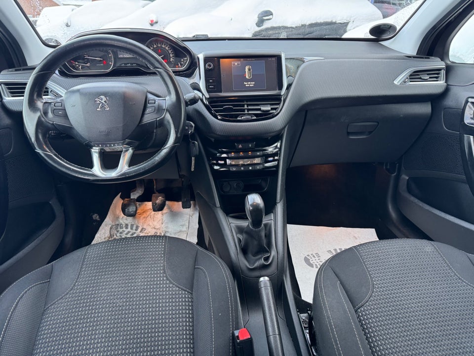 Peugeot 208 1,6 BlueHDi 100 Allure 5d